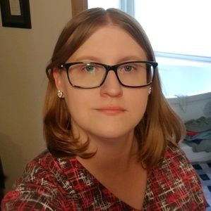 Meet your Posher, Felisha